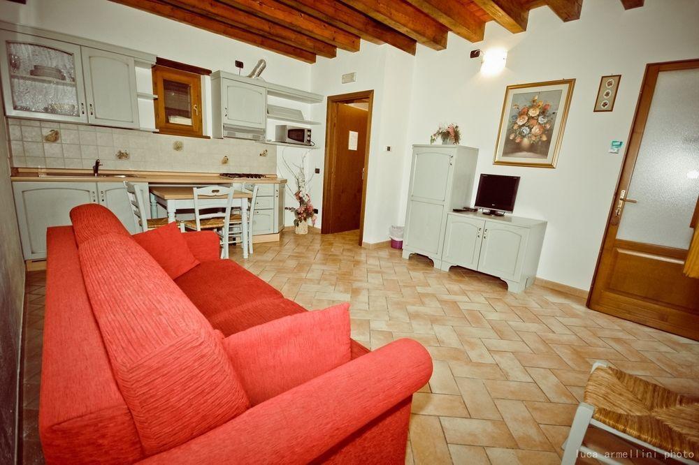 شقة فولتا مانتوفانا  في Agriturismo Cascina Boschi المظهر الخارجي الصورة